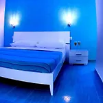 Mergellina 3*