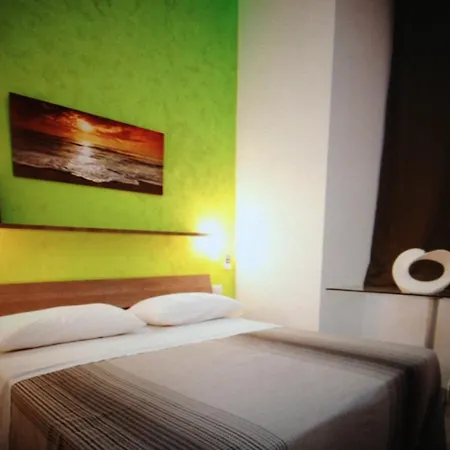 Hotel Mergellina 3*