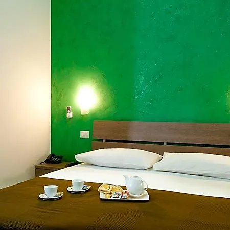 Mergellinaresort 3*
