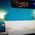 Mergellinaresort 3*