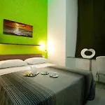 Mergellinaresort 3* ナポリ