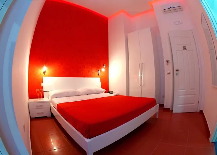 Mergellinaresort Szálloda